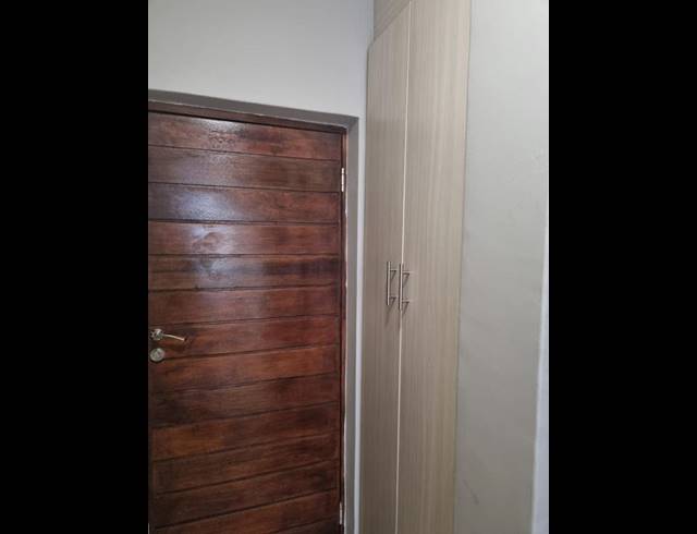 2 BEDROOM PROPERTY TO RENT IN DIE BULT